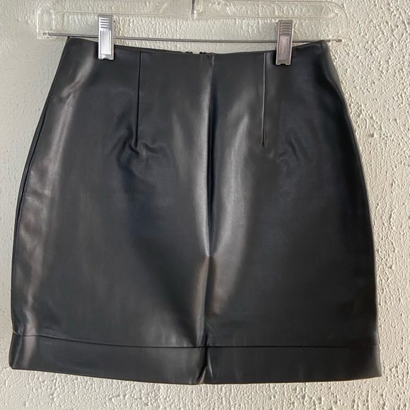 Lovers + Friends Mini Skirt - Picture 3 of 4